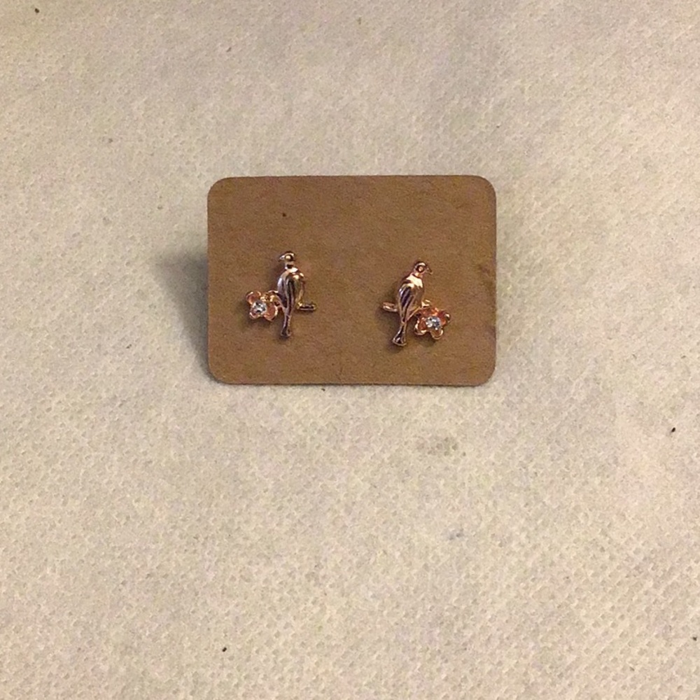 GOLD BIRD EARRINGS WITH FREE GIFT